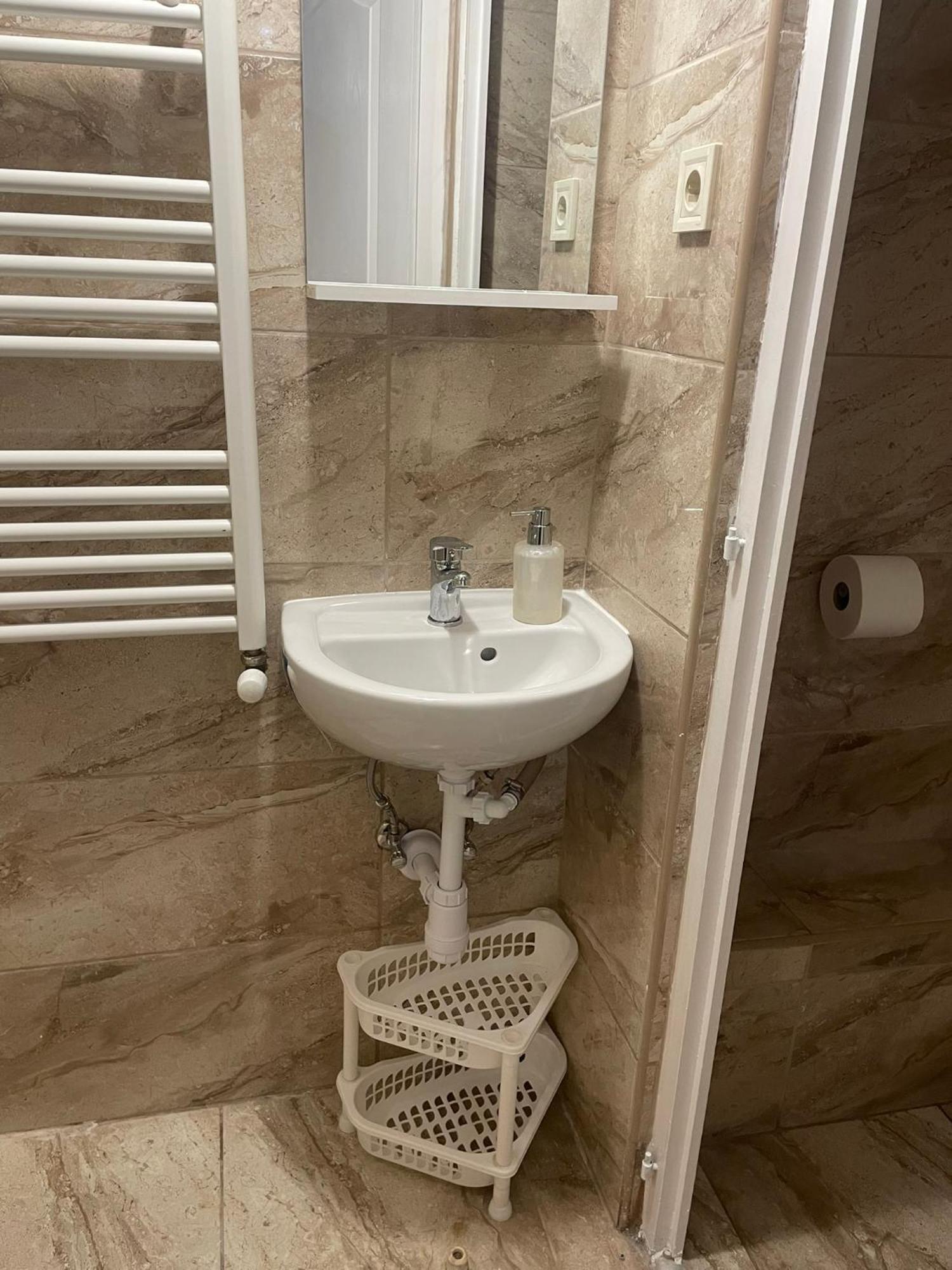 Center Hostel And Guest House Βουδαπέστη Εξωτερικό φωτογραφία