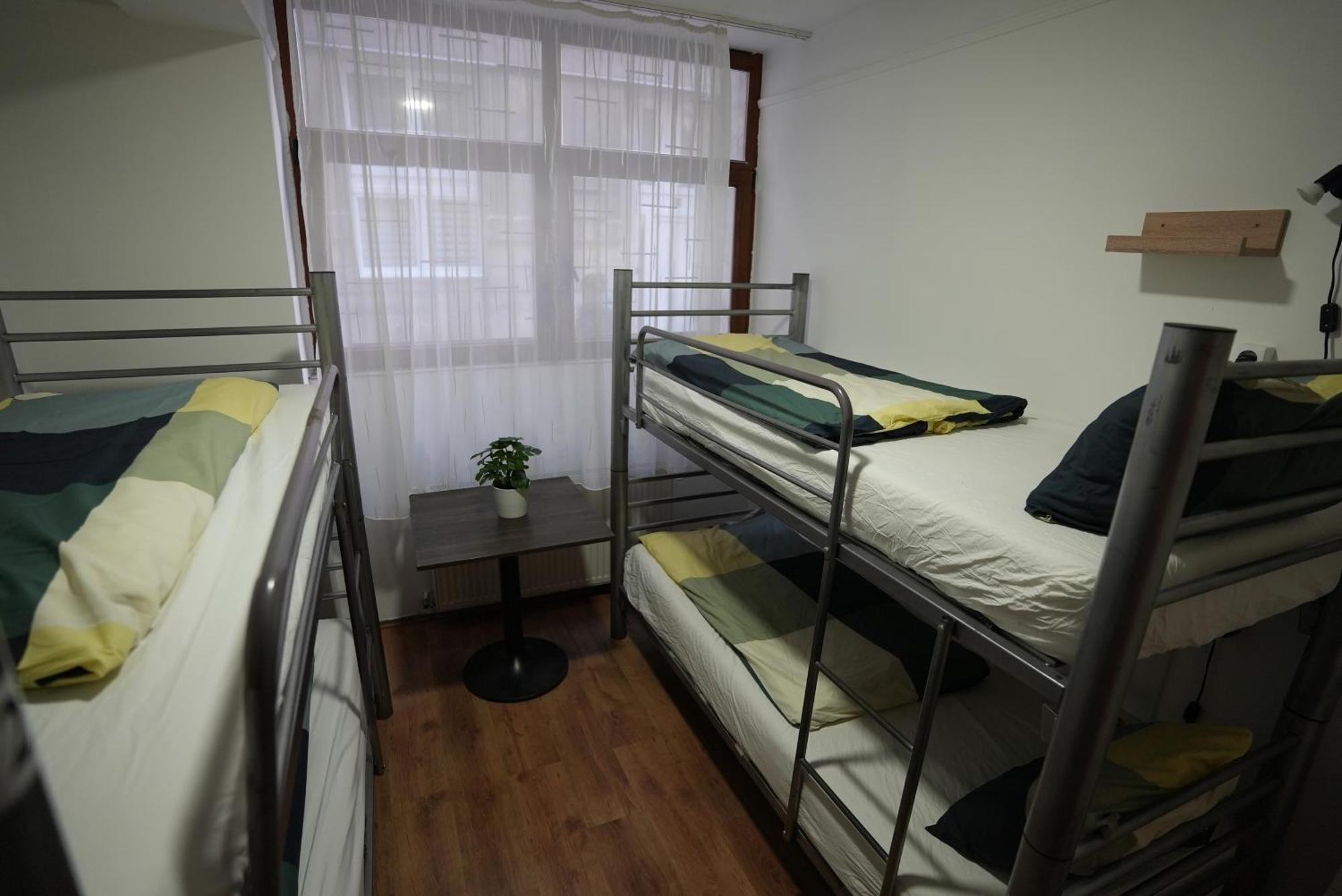 Center Hostel And Guest House Βουδαπέστη Εξωτερικό φωτογραφία