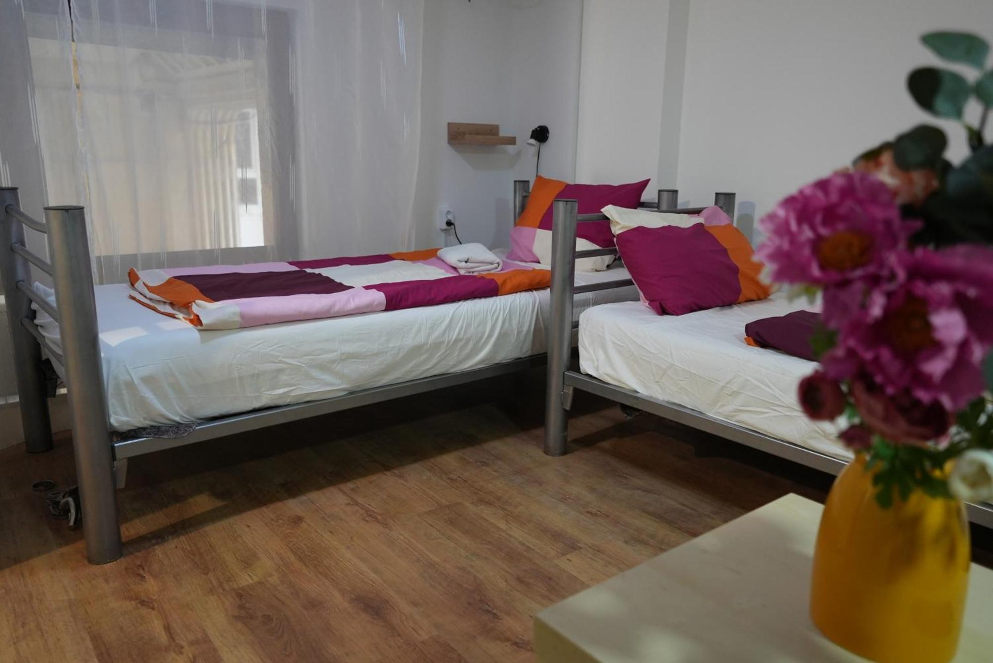 Center Hostel And Guest House Βουδαπέστη Εξωτερικό φωτογραφία