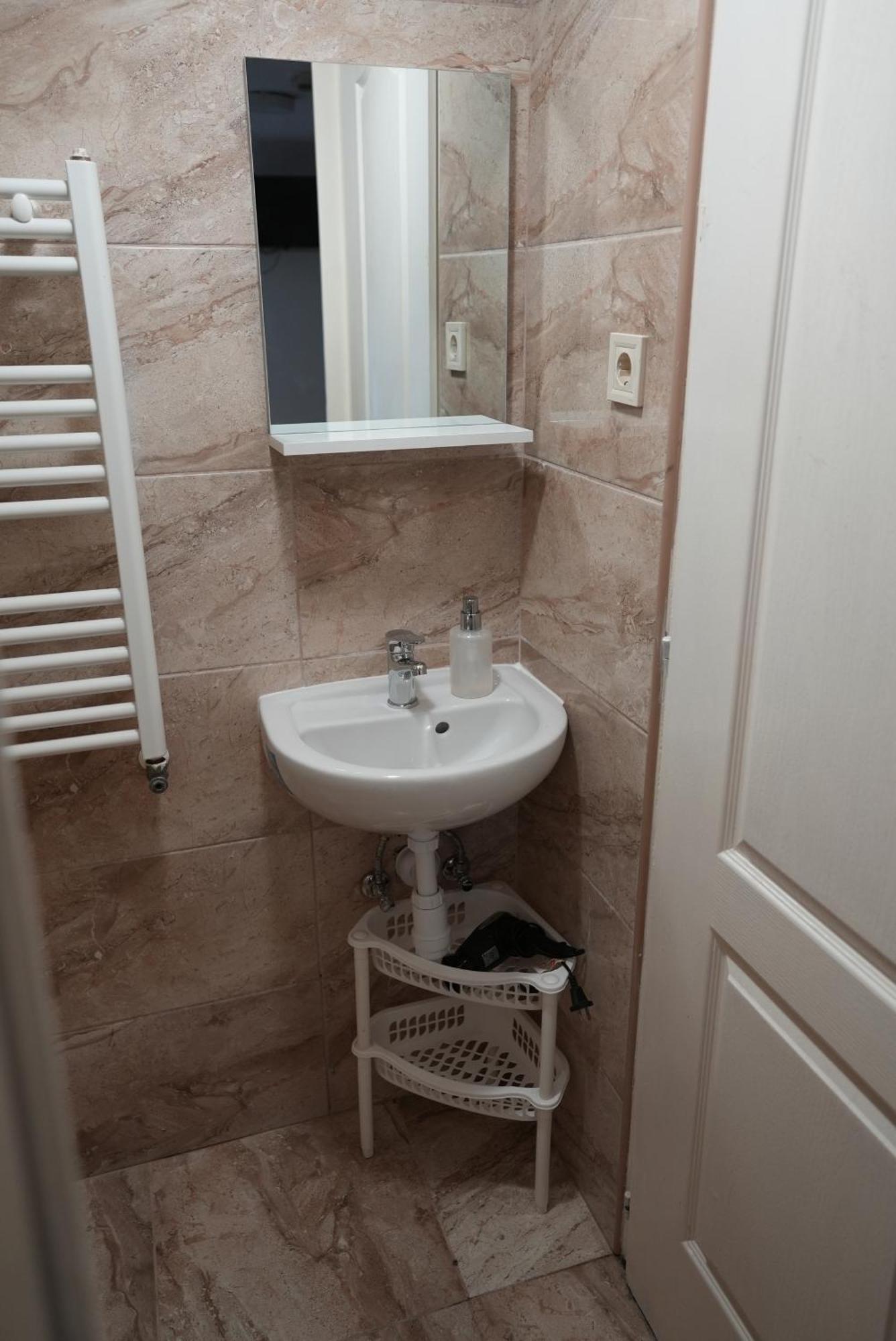 Center Hostel And Guest House Βουδαπέστη Εξωτερικό φωτογραφία
